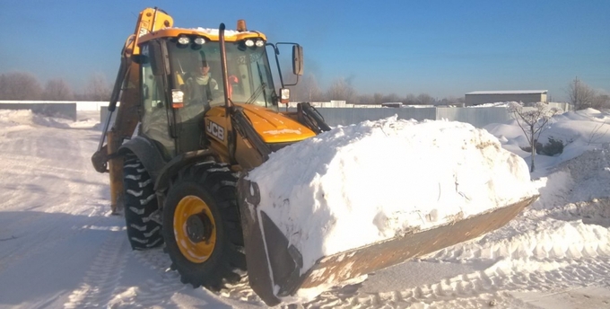 Pildid / jcb_lumi_940x475_scaled_cropp